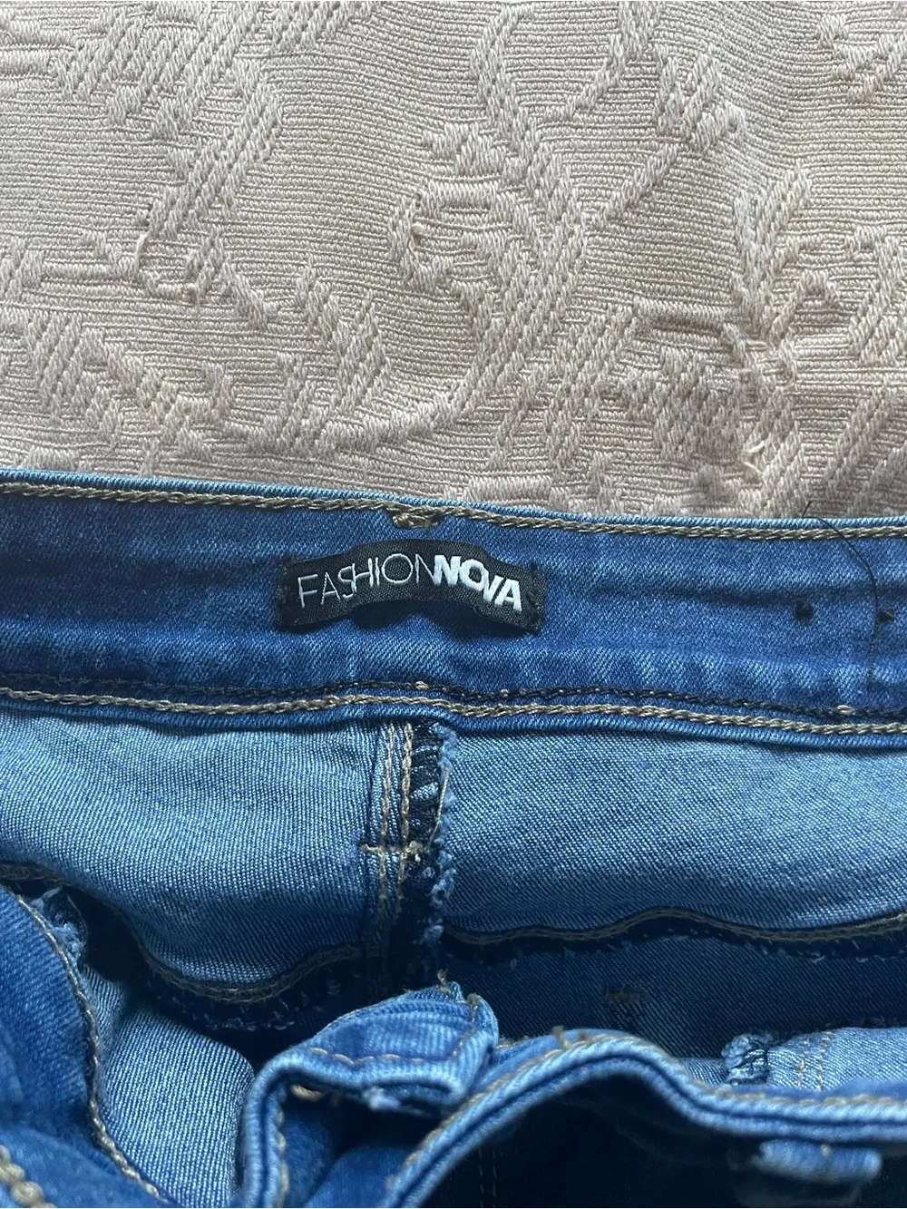Fashion nova jeans